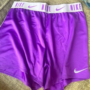 Nike dri-fit shorts New! 🥎🏐⚽️ Buy 2 for $25
